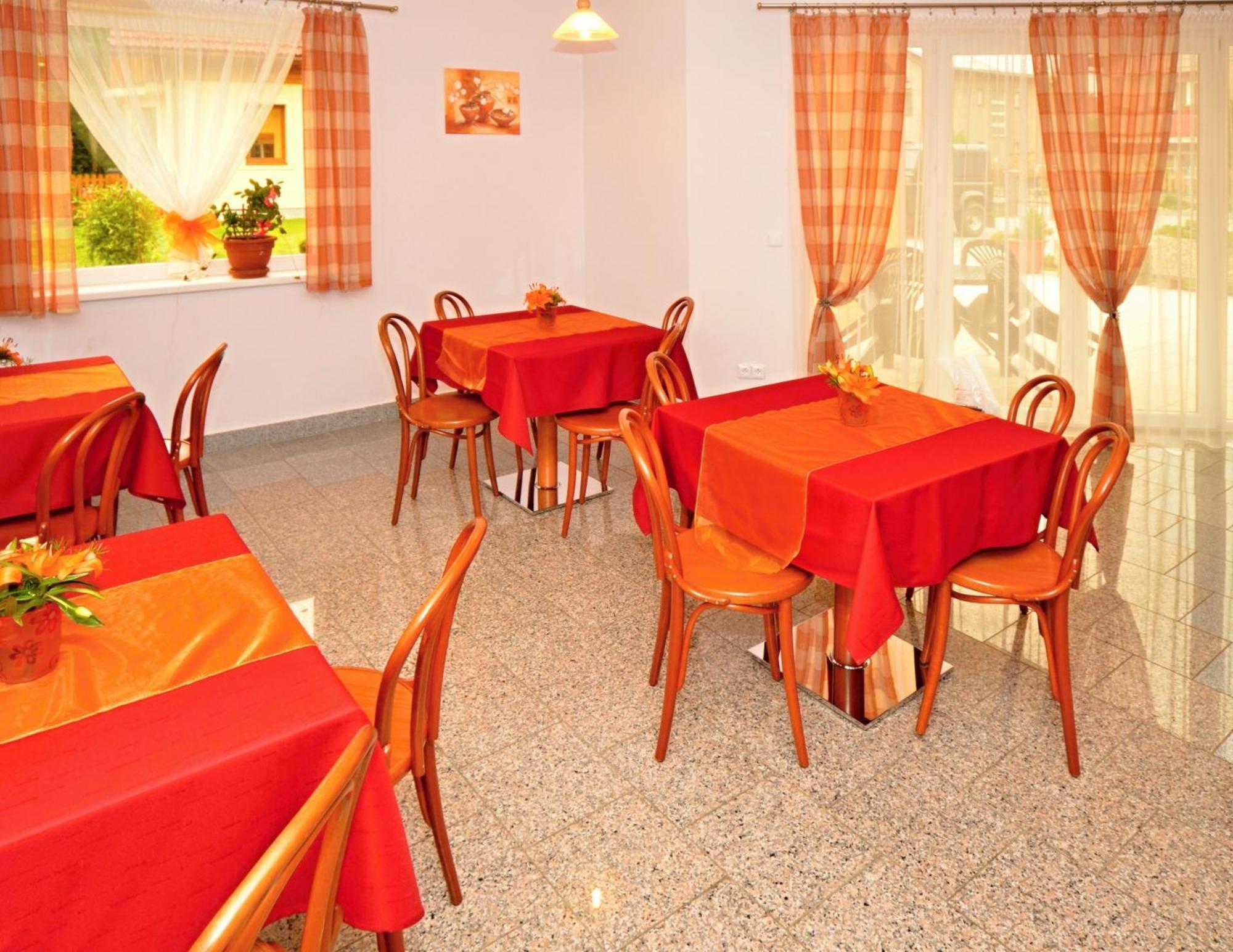 Apartmany Broma Ліптовський Мікулаш Екстер'єр фото